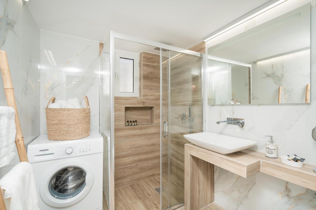 Artemis Bay Apartments Near Sea And Airport Ngoại thất bức ảnh